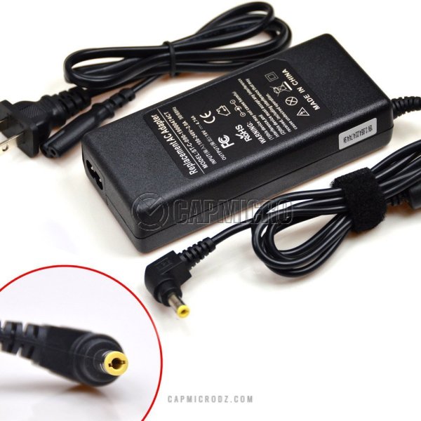 Chargeur TOSHIBA 19/4.74 (5.5x2.5)